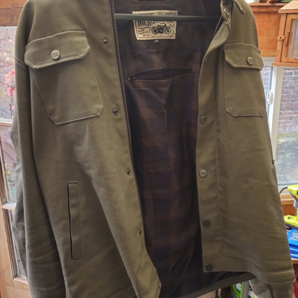GENTLY WORN Real Motorcycle Jacket - Picture 5 of 13